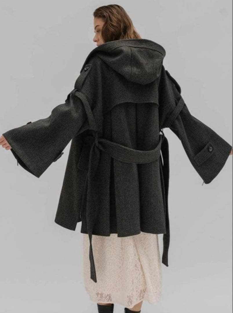 willfully ポンチョコート グレー - メルカリ