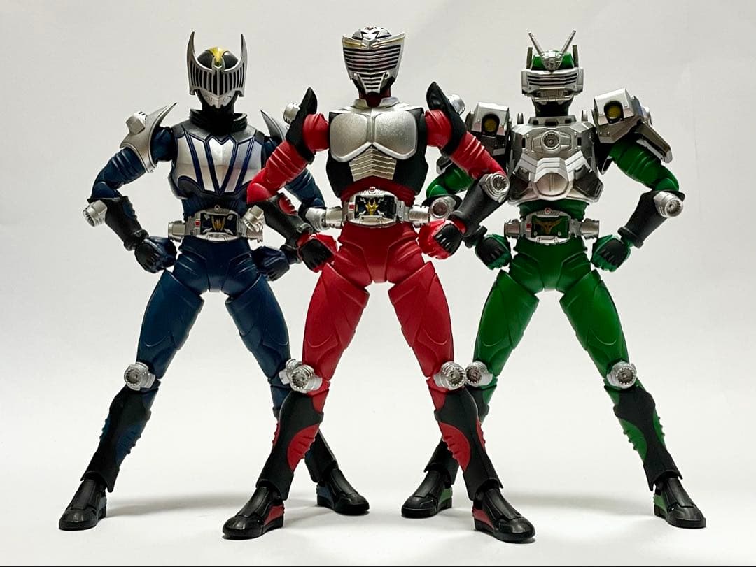 まとめ売り S.H.Figuarts 仮面ライダー龍騎/ナイト/ゾルダ