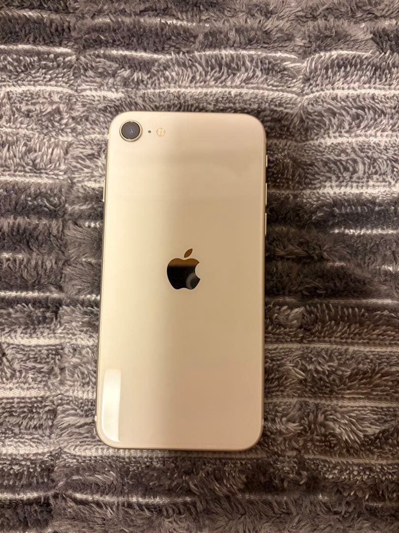 Apple iPhone SE3 シルバー 本体 iPhone SE (第3世代)｜価格比較・SIMフリー・最新情報 - 価格.com