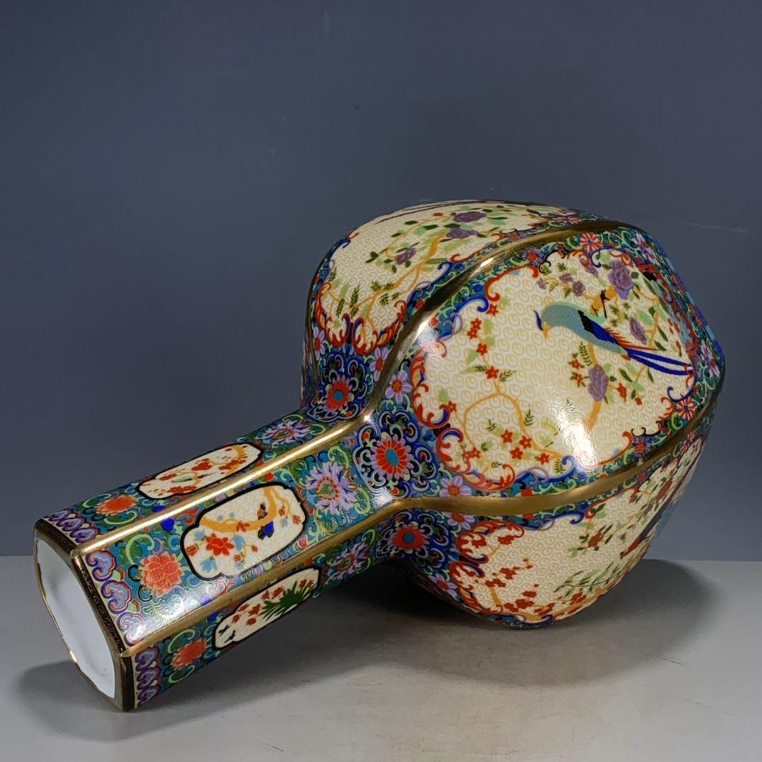 清代雍正粉彩蒔金花鳥多稜天球瓶 景徳鎮 陶磁器 装飾品 工芸品 美術品
