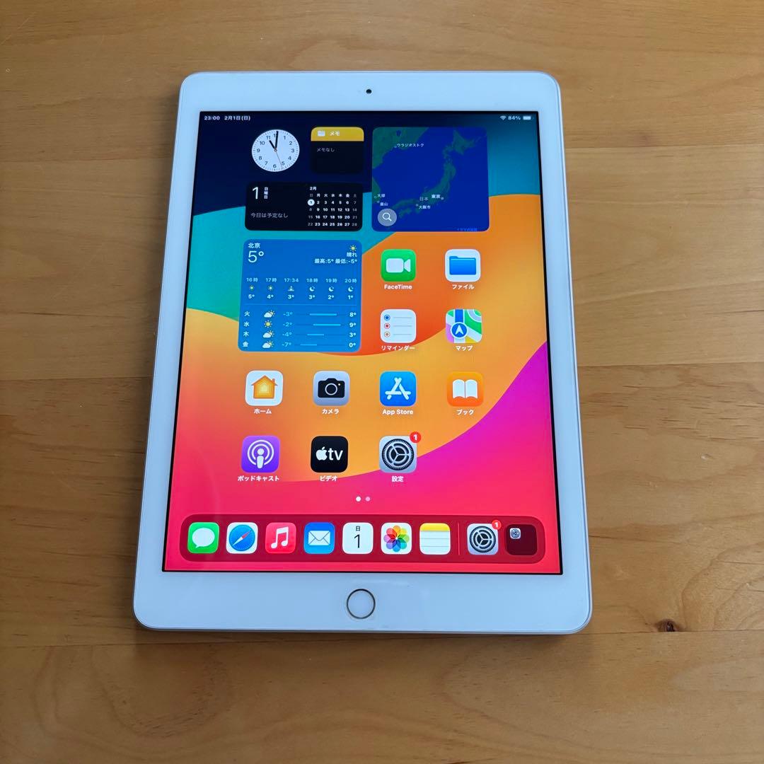 美品iPad6 第6世代 32GB WIFIモデル Apple iPad 9.7インチ 第6世代 Wi-Fiモデル 32GB 2018年春モデル 価格