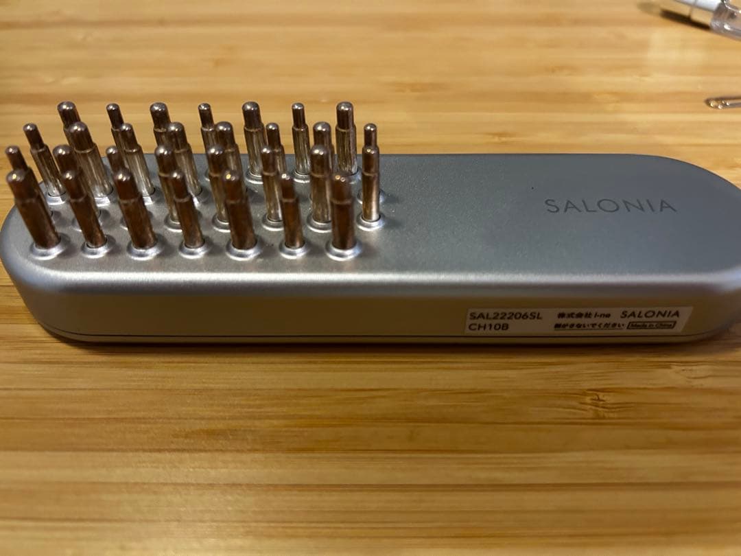 SALONIA スカルプブラシ SALJ22020SL シルバー - メルカリ