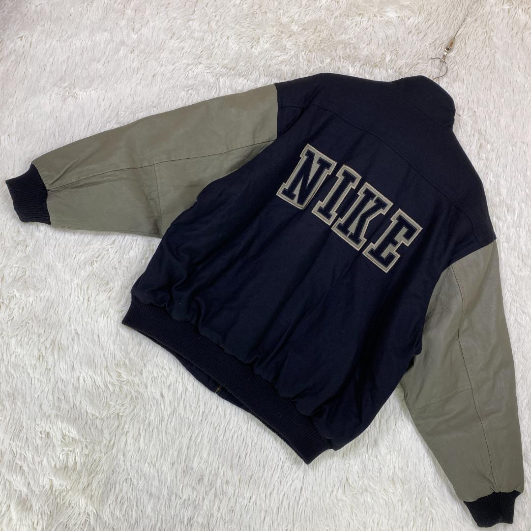 『NIKE』ナイキ (L) レザー スタジャン ジャケット 中古・古着通販】NIKE (ナイキ) 袖レザースタジャン ネイビー×ベージュ