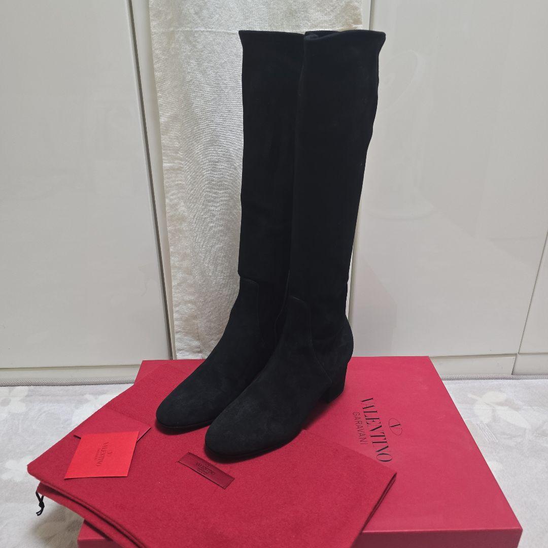 VALENTINO ロングブーツ スウェード 黒 VALENTINO GARAVANI VLOGO スエード ロングブーツ | THE OUTNET