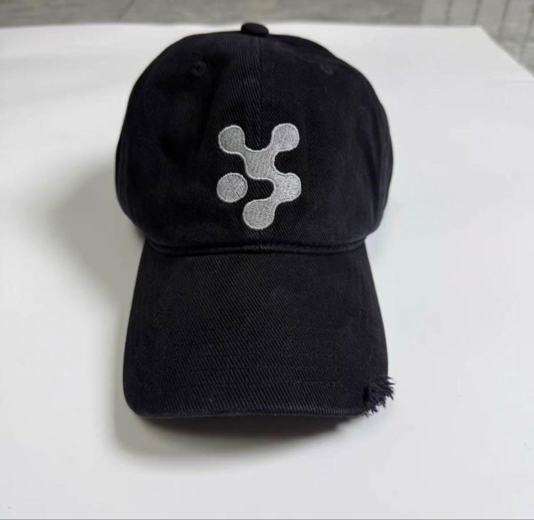 vujade 黒 シルバー刺繍ロゴ キャップ vujade 黒 シルバー刺繍ロゴ キャップ UNITED ARROWS & SONS