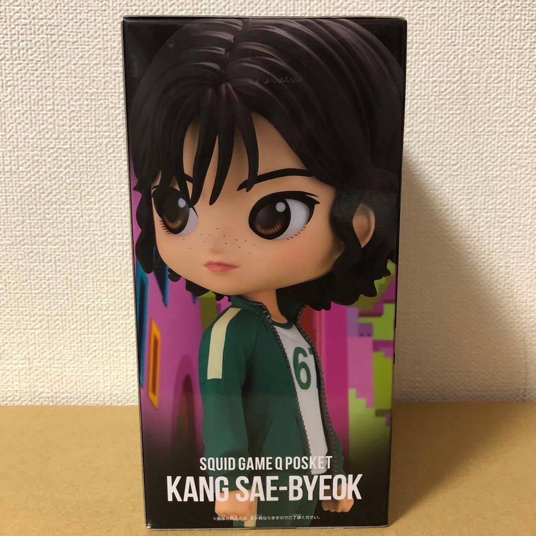 イカゲーム Qposket-カン・セビョク- ジャージ姿 - メルカリ
