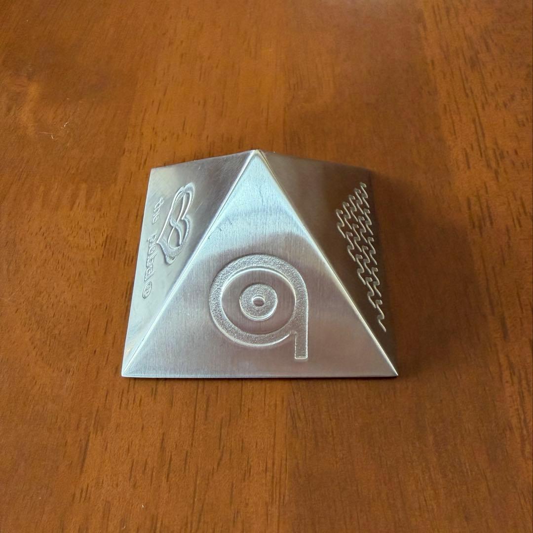 p.e.bal　 パワーピラミッド　電磁波対策　半径18m 定価44,800円