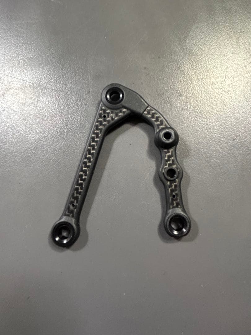 XRAY X4 2025 新品ロアアーム ミディアム - メルカリ