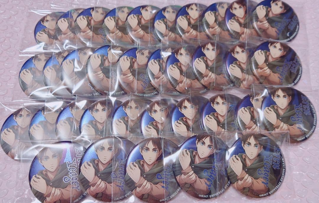 進撃の巨人 エレン USJ 缶バッジ attack on titan 痛バッグ Anique Shop JAPAN