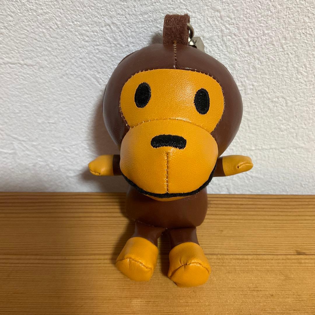 BAPE エイプ ベビーマイロ 合成皮革 キーチェーン - メルカリ