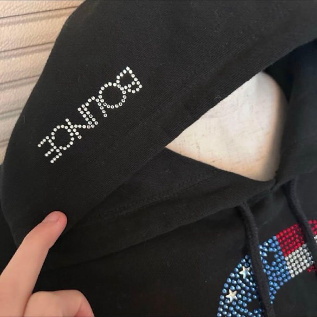 USUALIS】ウザリス パーカー スタッズ 星 ロゴ 8 黒 Mサイズ