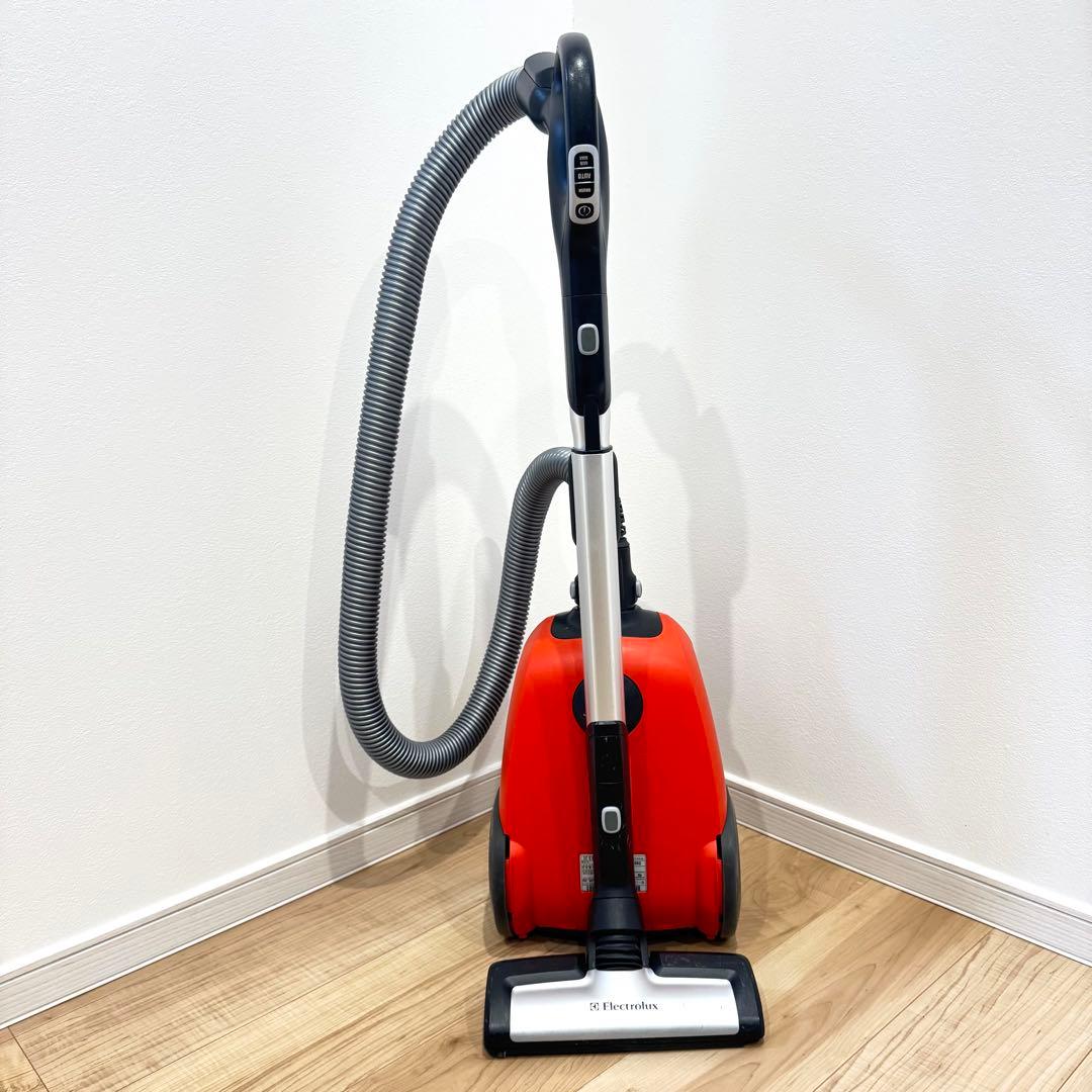 良品】 Electrolux 掃除機 EET530SO キャニスター式 コード - メルカリ
