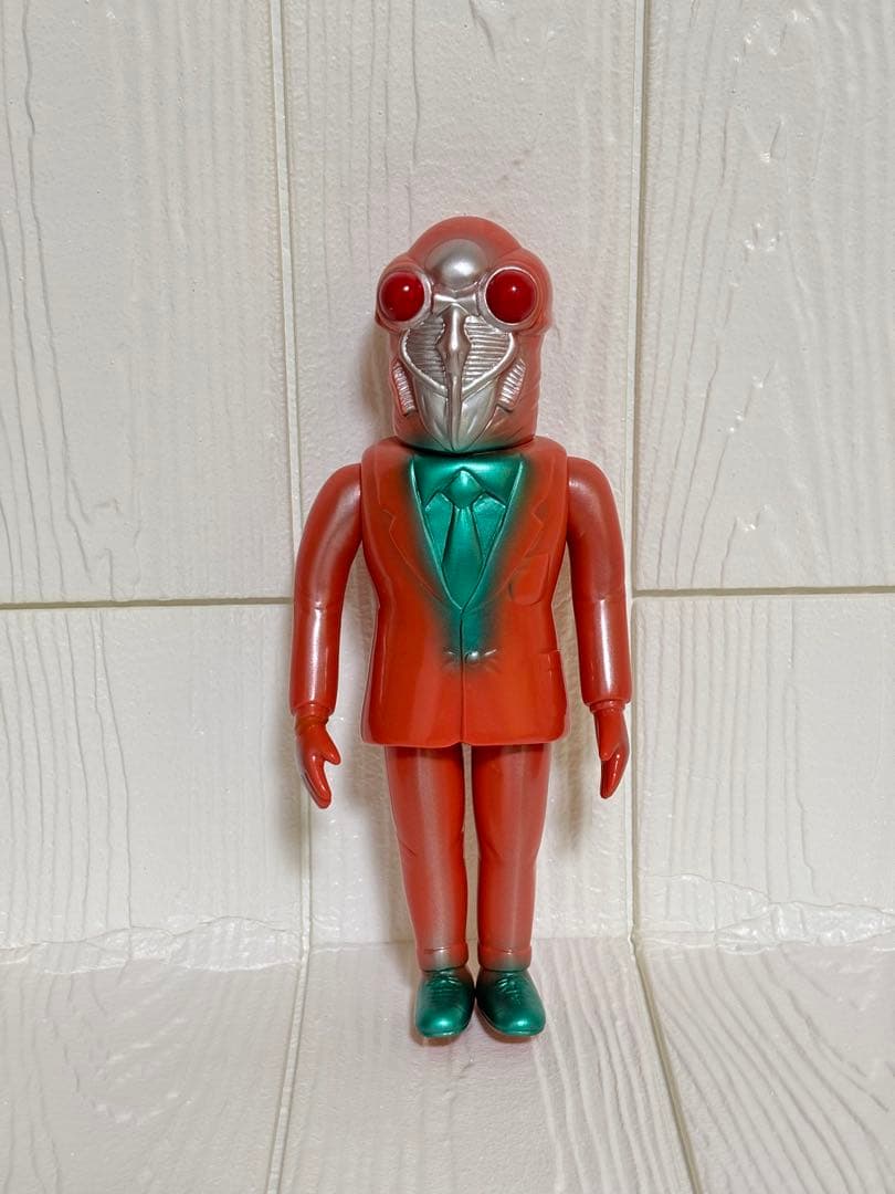 セミ人間 ソフビ フィギュア 中古品 日本製 レトロ 特撮 2026年最新】ソフビ セミ人間の人気アイテム - メルカリ