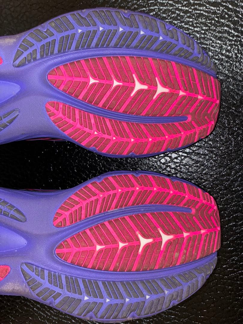 ヴェロシティニトロ4（27.5cm）