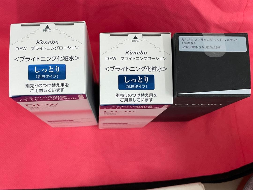 ☆KANEBO DEW 化粧水 & SCRUBBINGMUD WASHのセット☆ - メルカリ