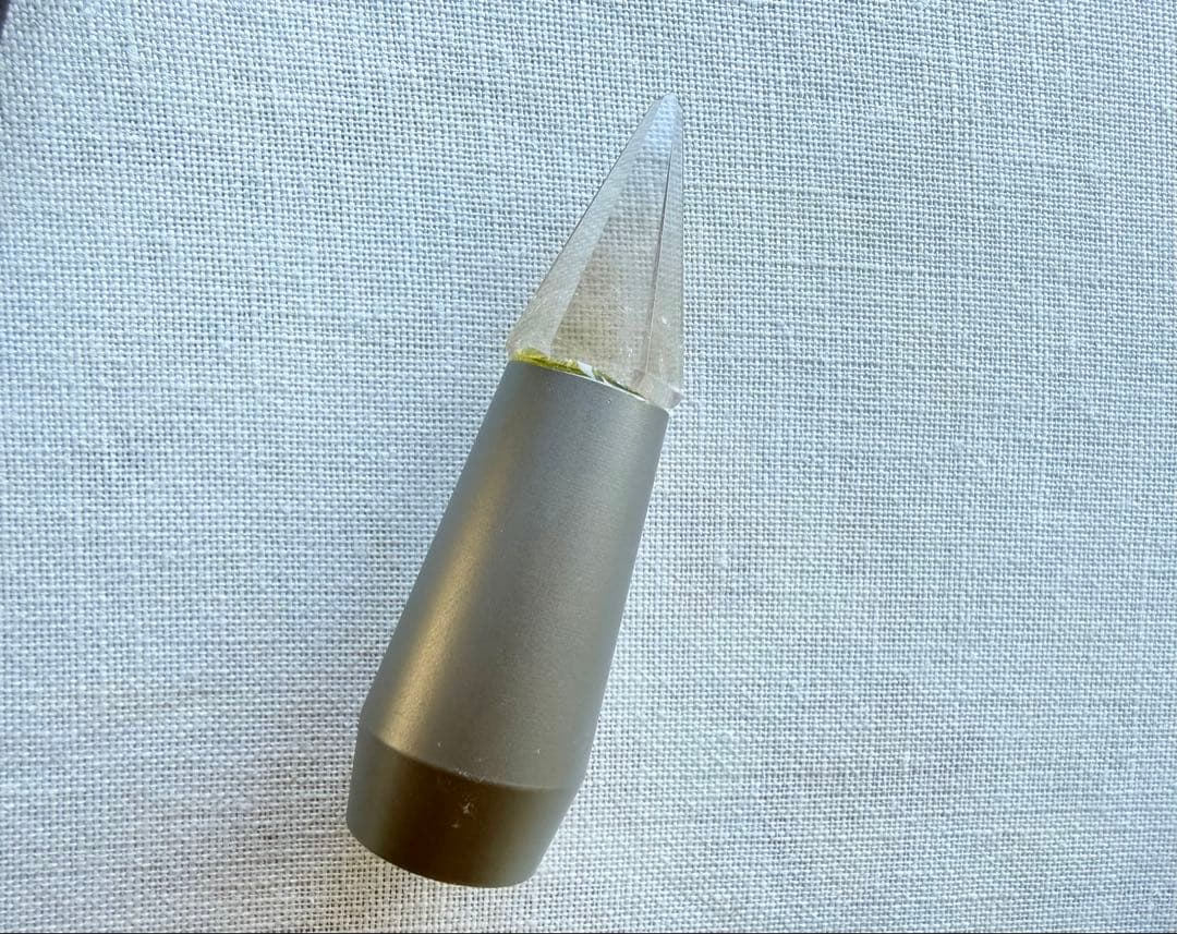 ビーマーライトペン本体とバイヤル122本クリスタルアタッチメント付き