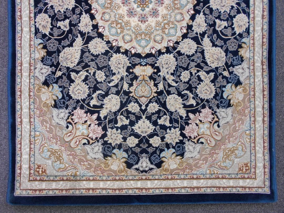 225万ノット、超高密度織！本場イラン産 絨毯 60×90cm‐201801 - メルカリ