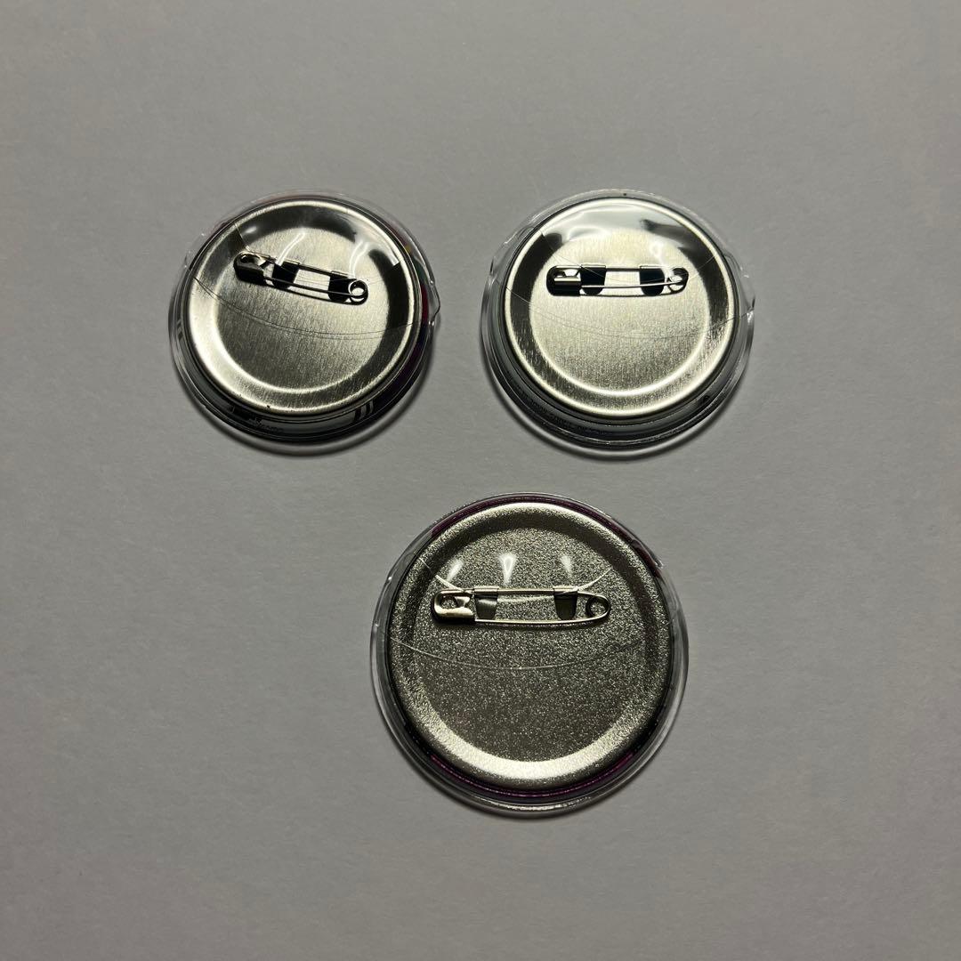 呪術廻戦 禪院真希 缶バッジ 3個セット - メルカリ