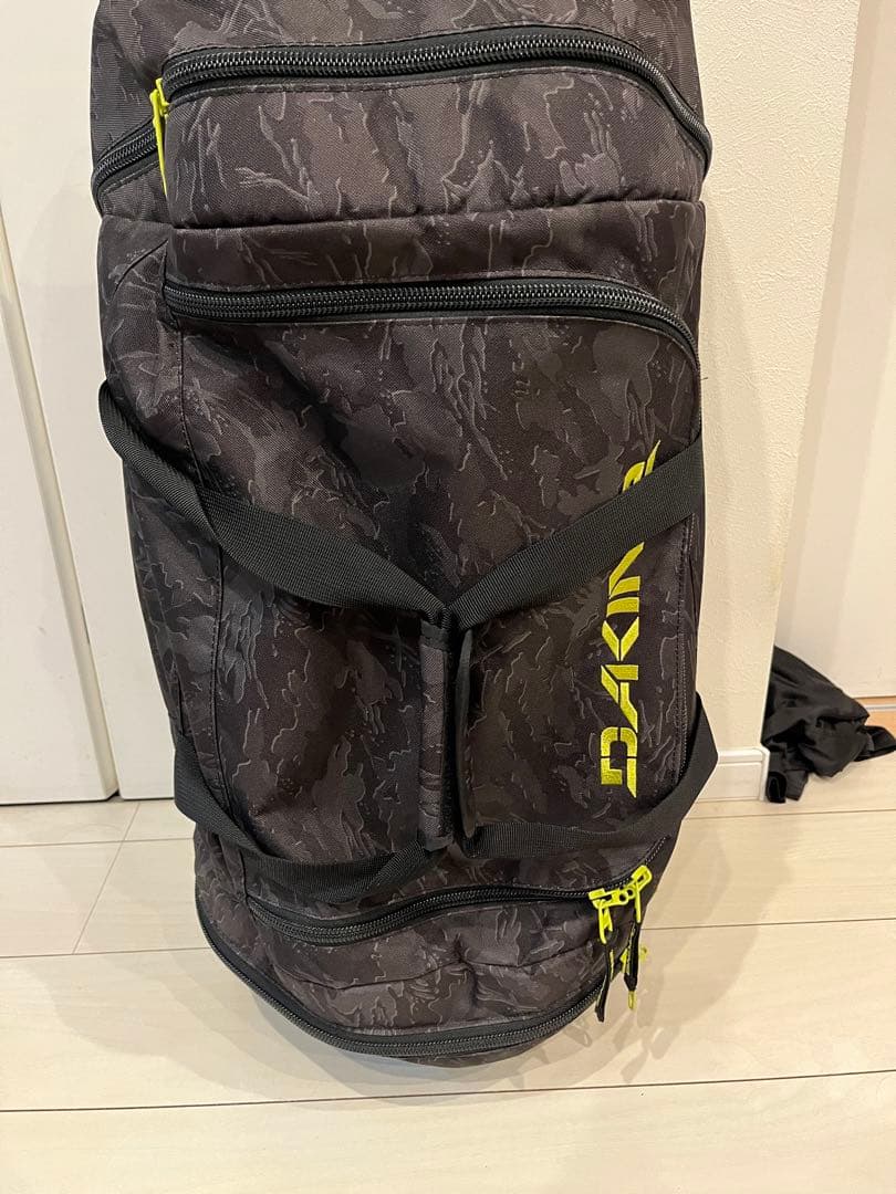 DAKINE スノーボードキャリーバック ダカイン DAKINE SPLIT ROLLER 110L キャリーバッグ スノーボード