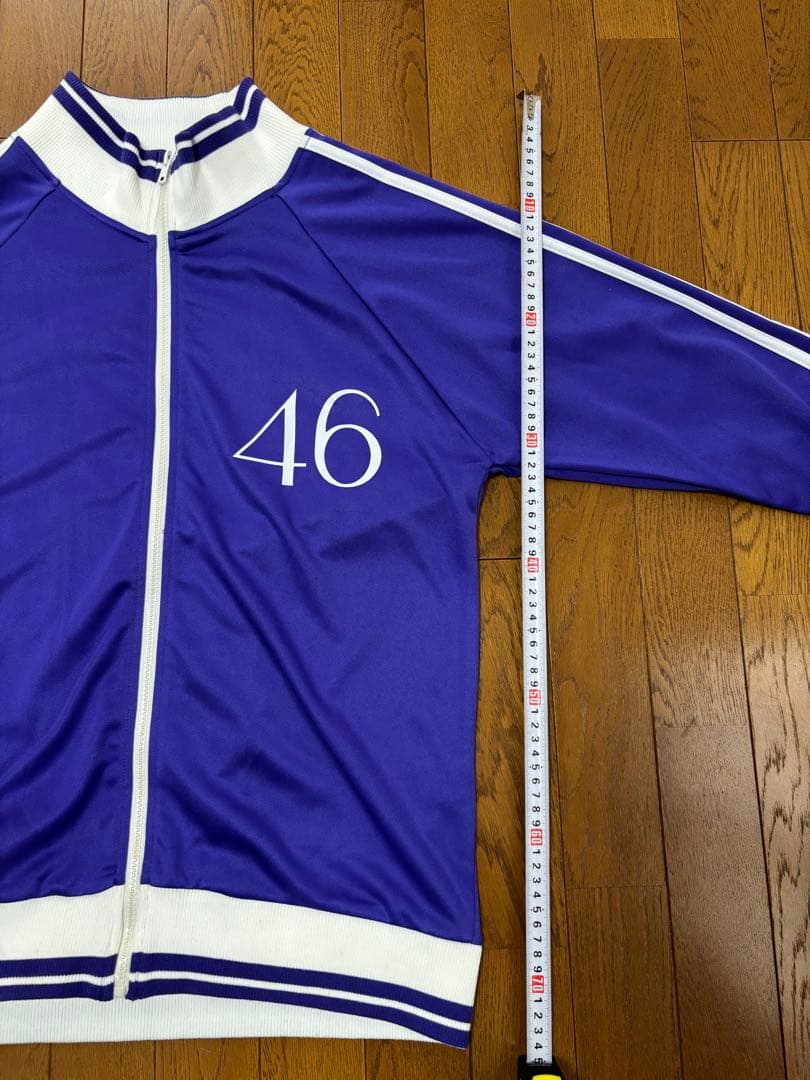 乃木坂46 秋元真夏 ジャージ上 - メルカリ