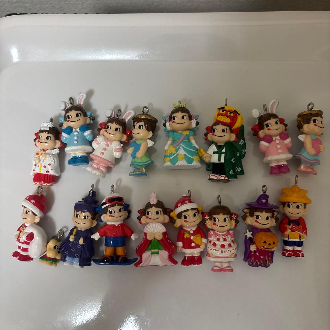 ハッピー記念日ミニミニペコちゃん １６個セット ミニミニペコちゃん 第二弾 ハッピー記念日 全16種 コンプリートセット