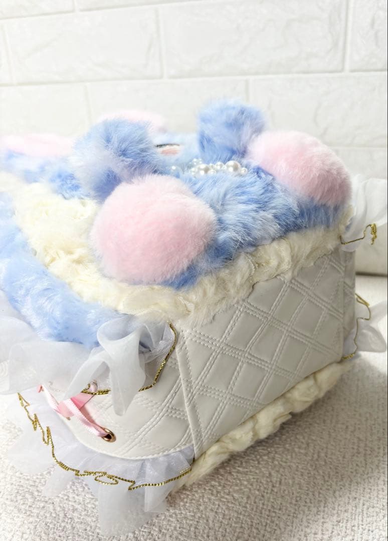 ゆ*ら様 コヤンイサムチョン ハンドメイド ファーフリルバッグ水色