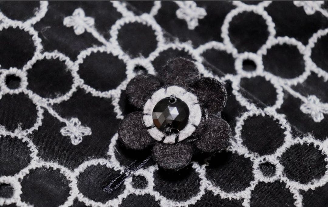 新品未使用品 希少 アルベロベロ 総刺繍 ブタさん シャツ 羽織り 黒灰