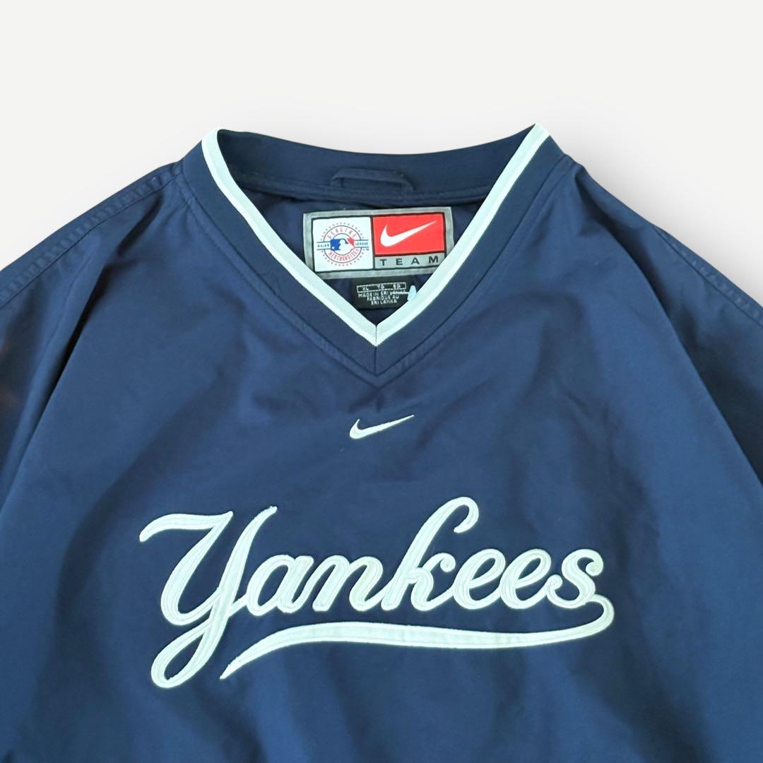 00s古着】ニューヨークヤンキース ナイキ製 オフィシャルナイロンプル