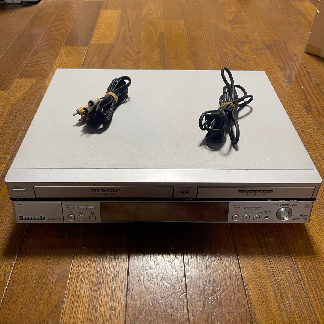 Panasonic DMR-E70V ビデオ一体型DVDレコーダー 概要 DVDレコーダー（HDD内蔵VHSビデオ一体型） DMR-EH70V
