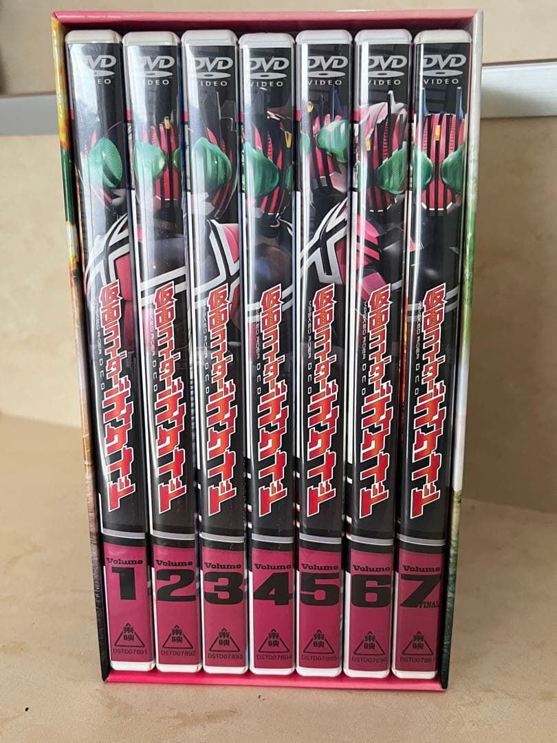 仮面ライダーディケイド　DVD-BOX付き　全巻セット Amazon.co.jp: 新品◇仮面ライダーディケイド DVD全7巻 初回限定生産