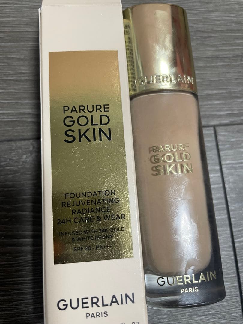 残量9.5 ゲラン　パリュールゴールドスキンフルイド　ファンデーション　1N パリュール ゴールド スキン フルイド / ゲラン(リキッド