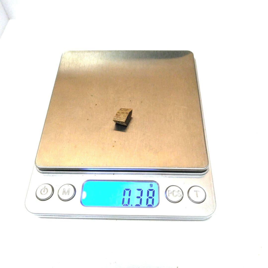 山田松香木店　伽羅　黄油　0.38g