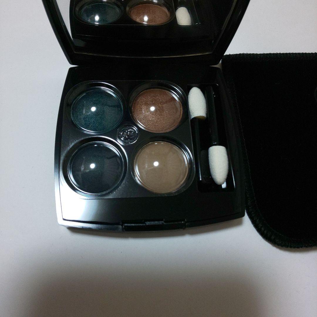 CHANEL シャネル レ キャトル オンブル 288 ロード ムービー シャネル / レ キャトル オンブル 288 ロード ムービーの公式商品情報