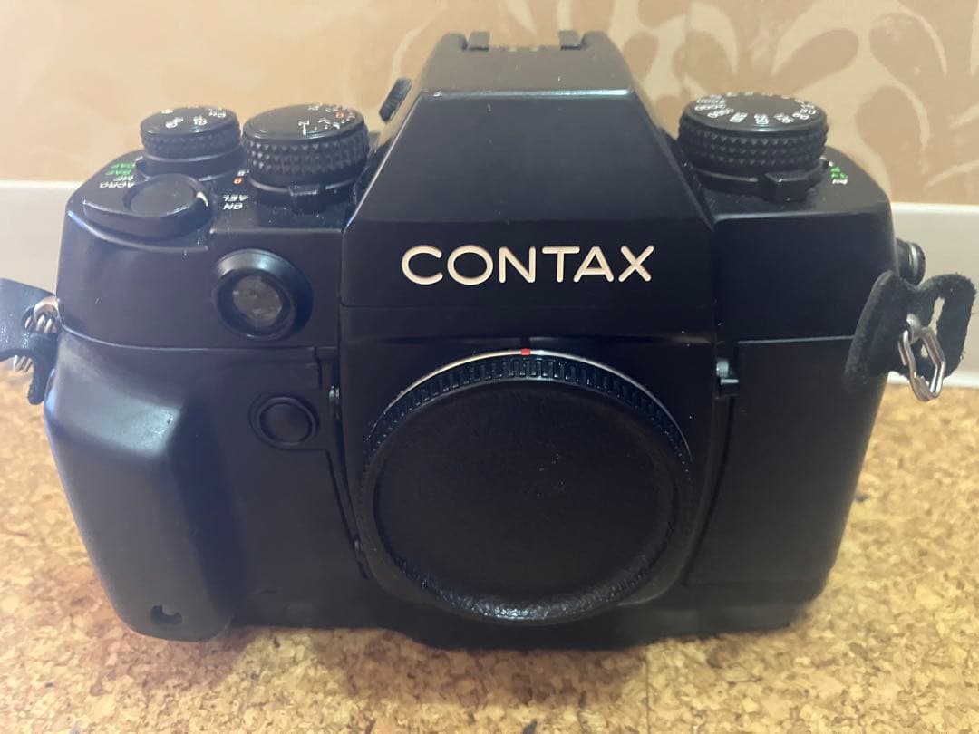 ナオミ様　【貴重な後期型・極美品・返品保証】コンタックスAX CONTAX AX ナオミ様 【貴重な後期型・極美品・返品保証】コンタックスAX CONTAX AX