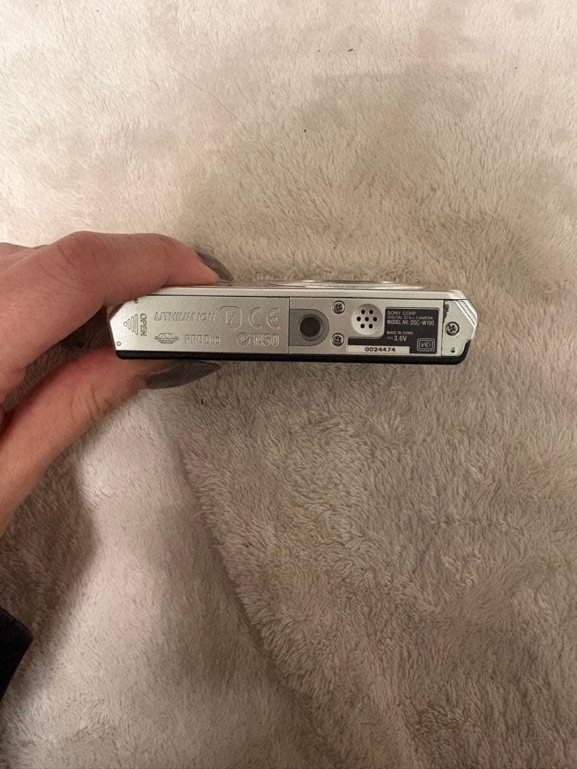 SONY Cyber-shot 12.1MP デジタルカメラ