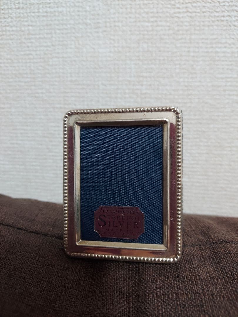 スターリングシルバーのミニ写真立て スターリングシルバー フォトフレーム(35-8-112-3) | アンティーク