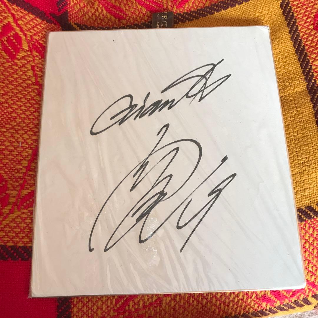 ジャイアンツ　サイン色紙(上原浩史) ジャイアンツ 巨人 上原浩治 直筆 サイン 色紙 写真付き - メルカリ