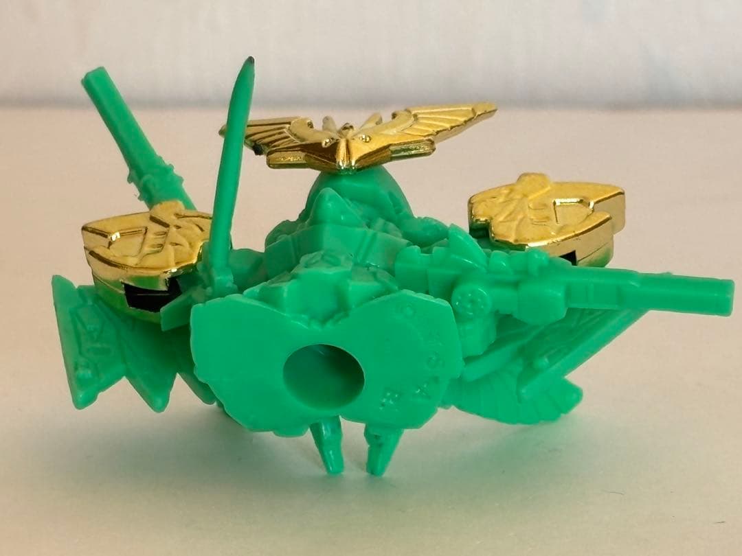 ガン消し SDガンダム 武者飛駆鳥 金メッキ 緑 - メルカリ