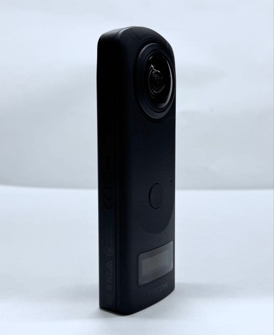 RICOH THETA z1 51GB 360度カメラ シリコンケース、スタンド - メルカリ