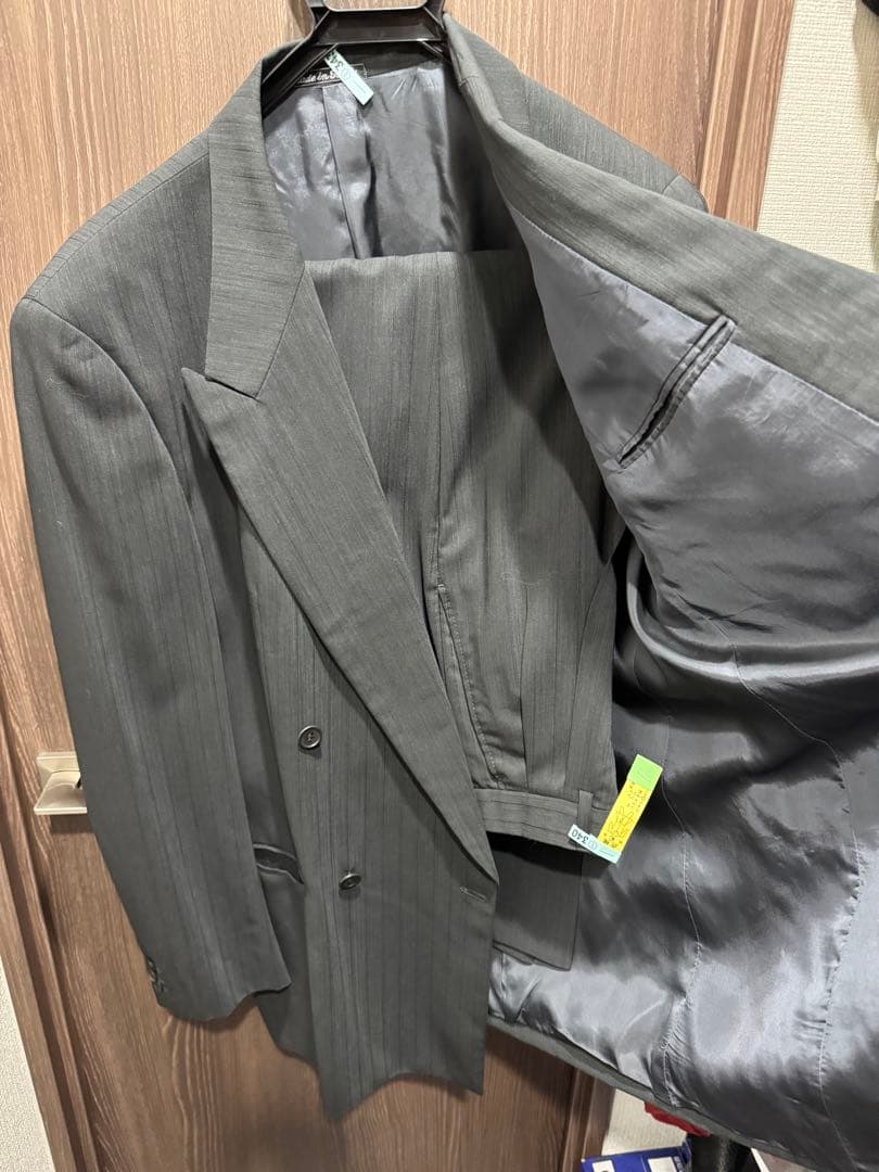 【VENICE0513 】ジョルジオアルマーニ《秋冬スーツ》クリーニング済