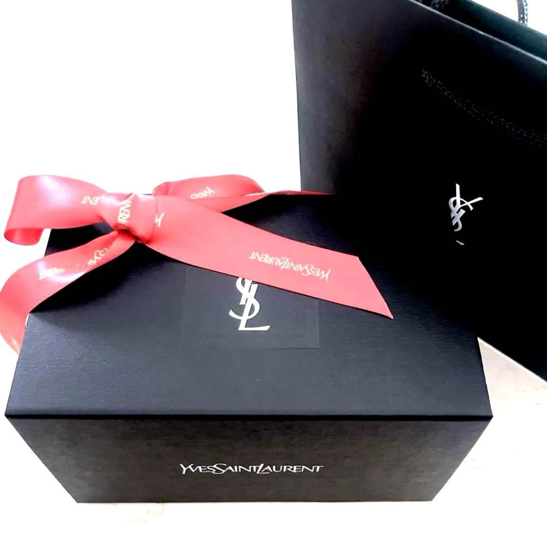 YS L イヴ・サンローラン2026 スプリング限定リボン ボックス 紙袋