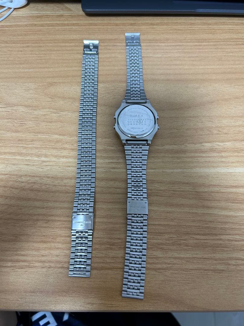 TIMEX Maison Margiela mm6 時計 シルバー マルジェラ - メルカリ