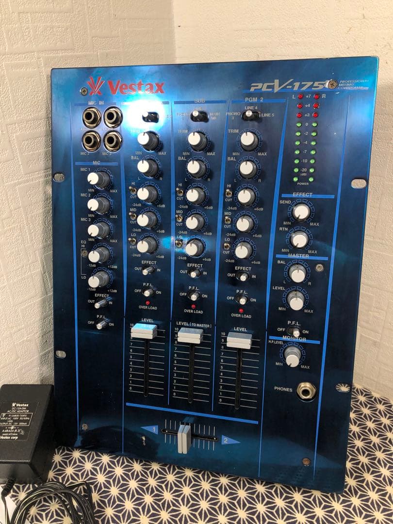 VESTAX ベスタクス　PCV-175 フェーダーメンテナンス Vestax PCV-175 Techno Mixer