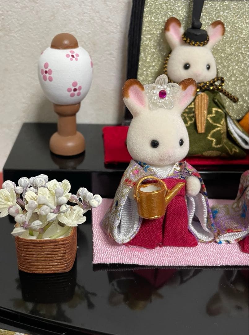 雛人形 シルバニア赤ちゃん ケース入り 二段飾り 三人官女 - メルカリ