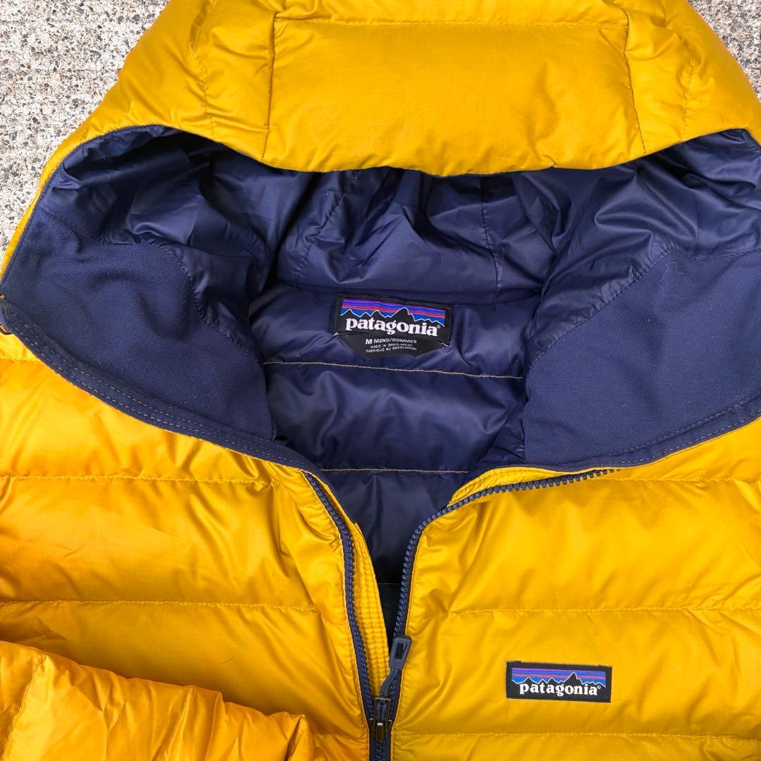 《希少/美品》パタゴニア ダウンセーターフーディ プルオーバー メンズM