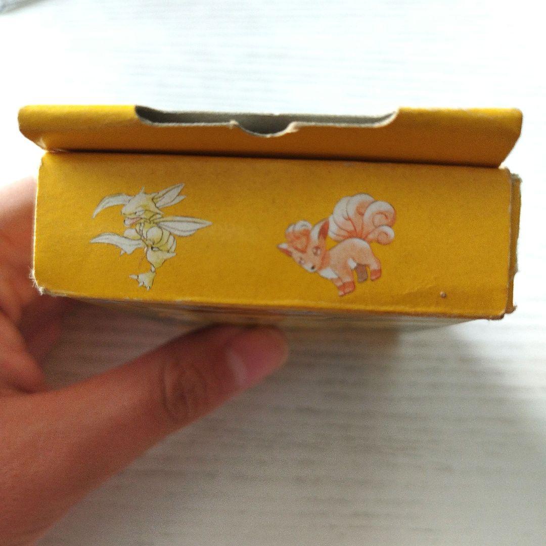 ポケットモンスター トランプ ピカチュウ 1998年製 - メルカリ