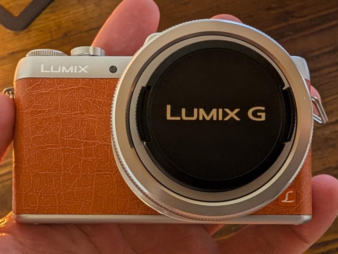 Panasonic LUMIX DMC-GF8 レンズキット 美品 ほぼ未使用 - メルカリ