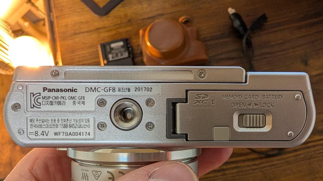 Panasonic LUMIX DMC-GF8 レンズキット 美品 ほぼ未使用 - メルカリ