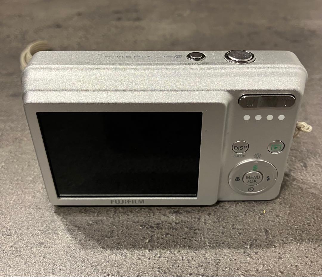 FUJIFILM 8.2メガピクセルデジタルカメラ 動作確認済み