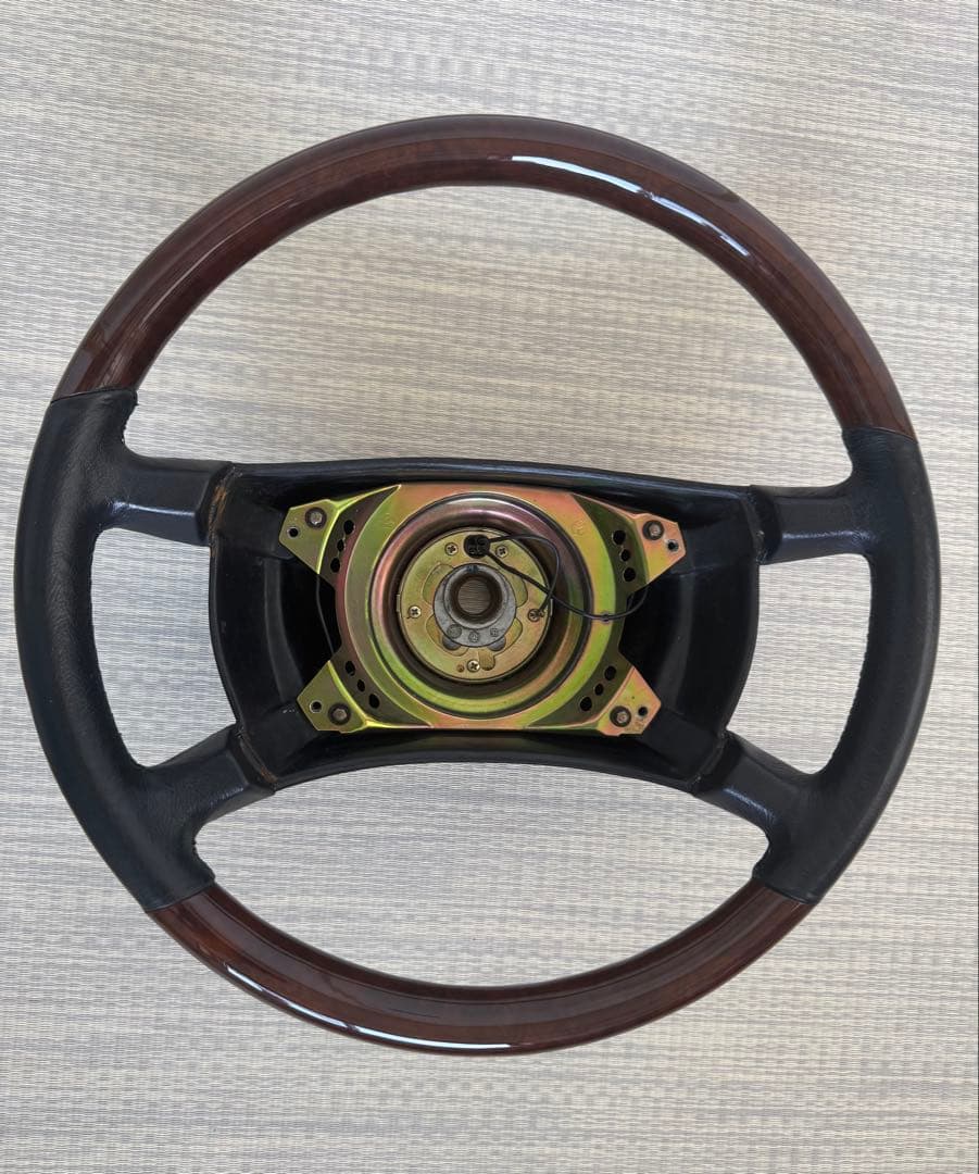 メルセデスベンツW107W126 ウォールナット&レザーコンビ ステアリング